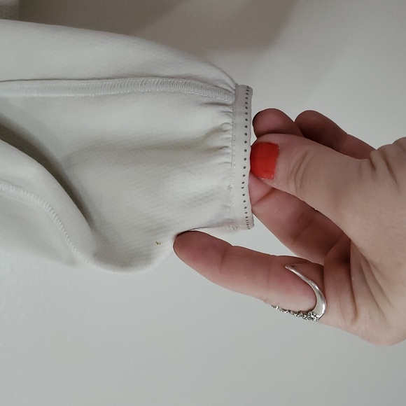 Lululemon Ventilating UV Protection Running Jacket Size 8 Full Zip Bone Womens - Picture 12 of 14